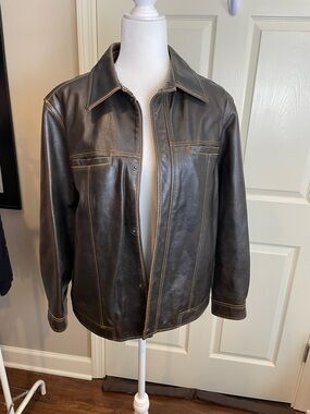Vintage Y2K Gap Men's Classic Brown Leather Trucker Jacket Small